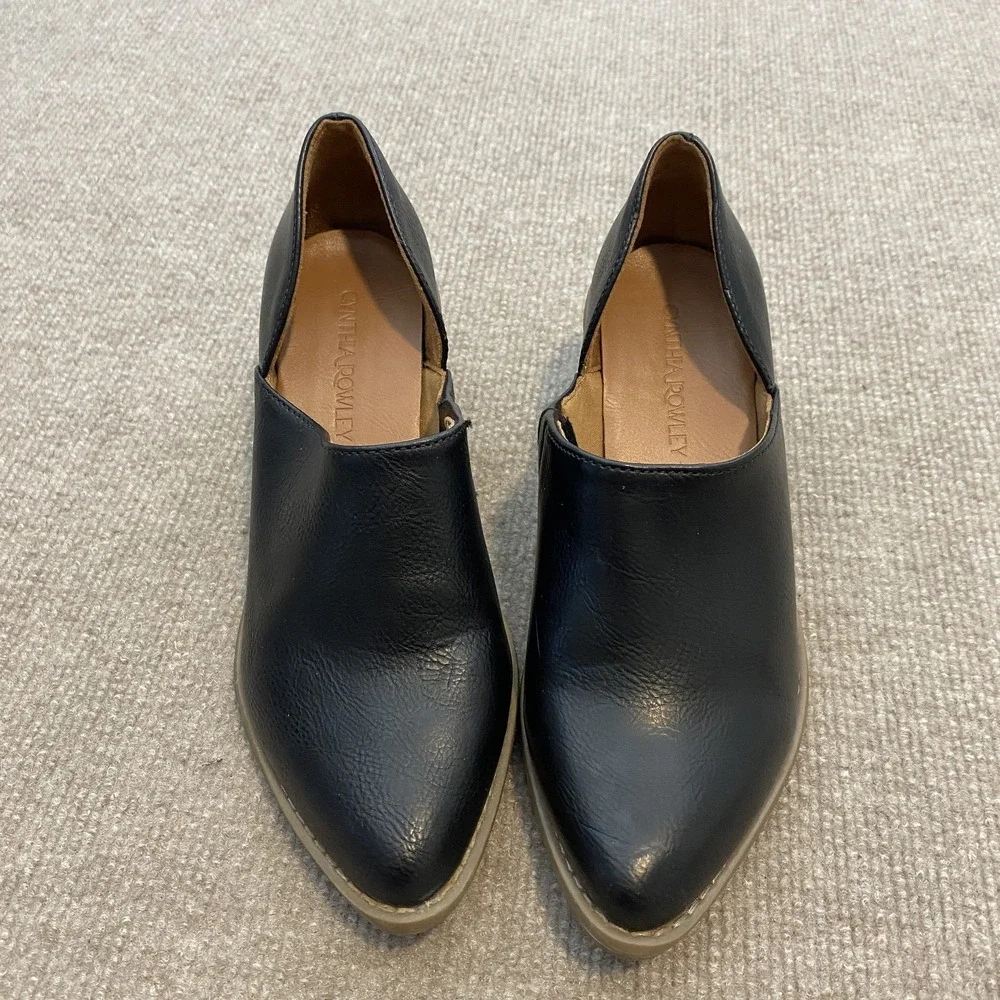 Cynthia Rowley Booties Womens Size 7 Black Faux Leather Ankle Block Heel Eddie